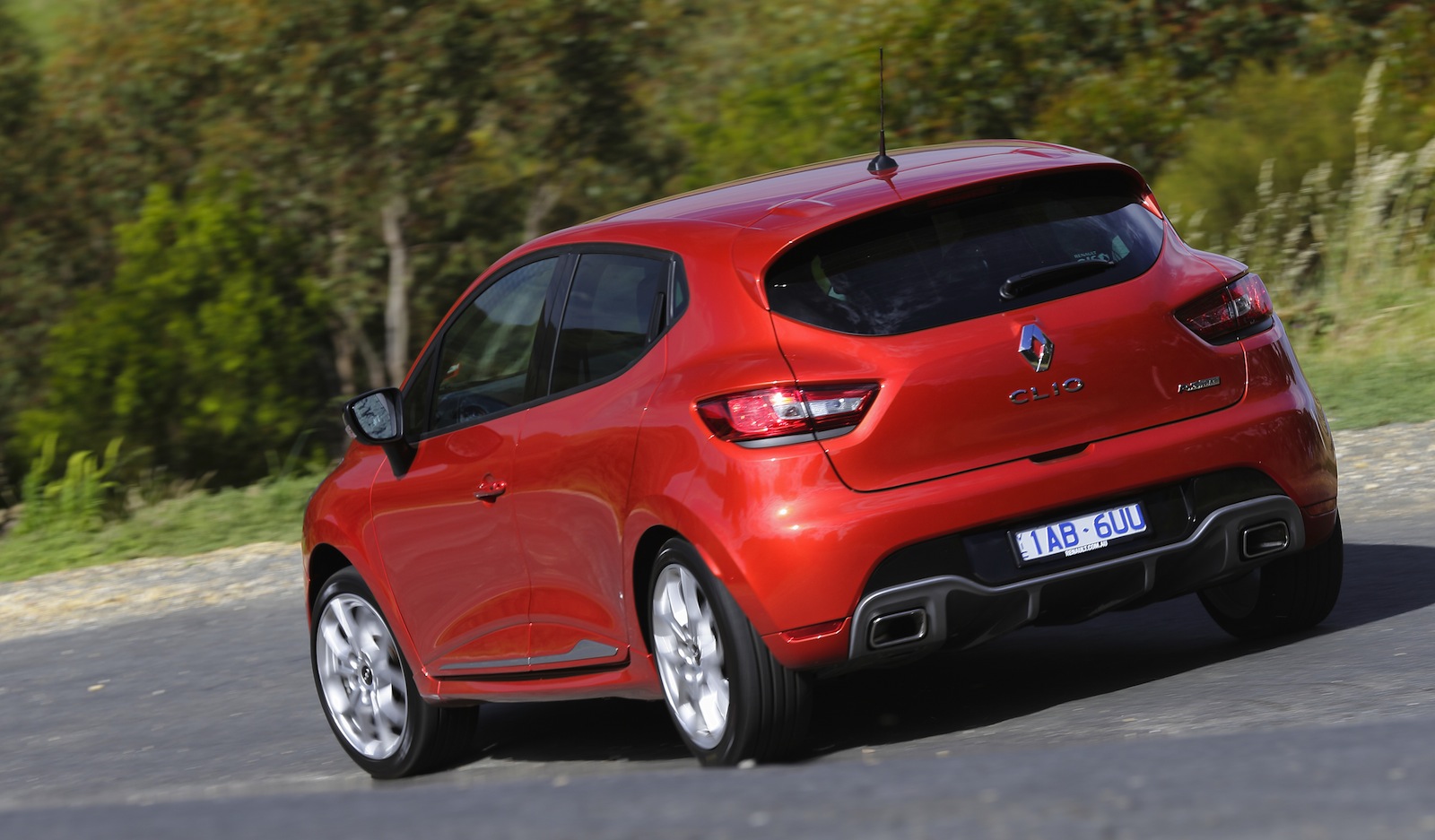 renault clio review